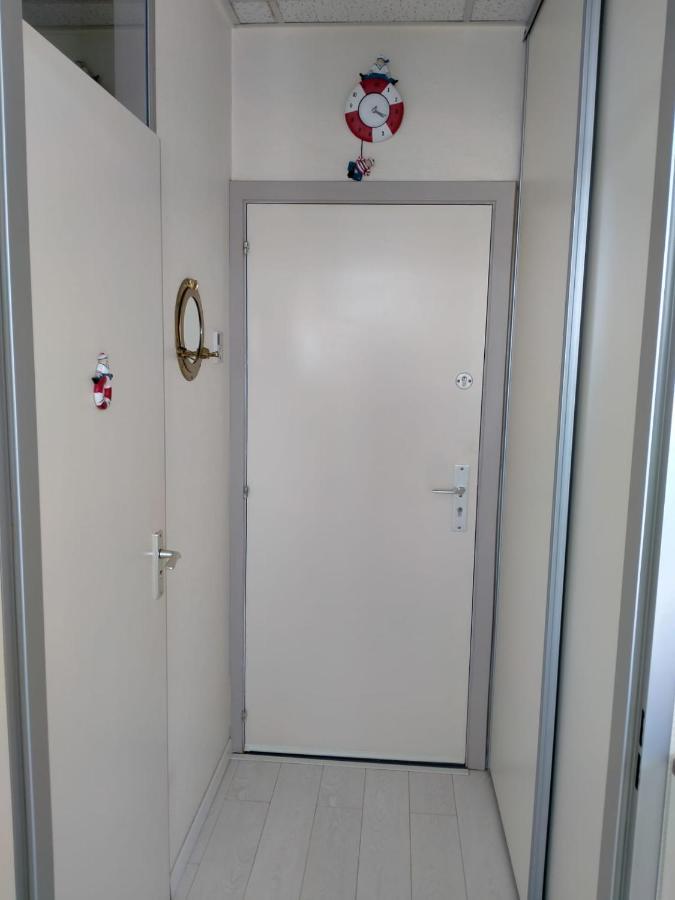 Studio Penthouse นิวว์ปอร์ท ภายนอก รูปภาพ